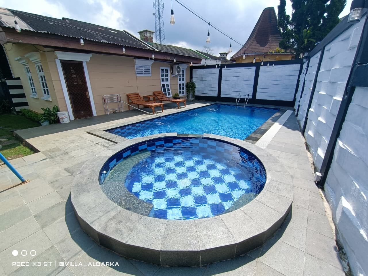 Villa Kota Bunga Puncak 2 Kamar Private pool