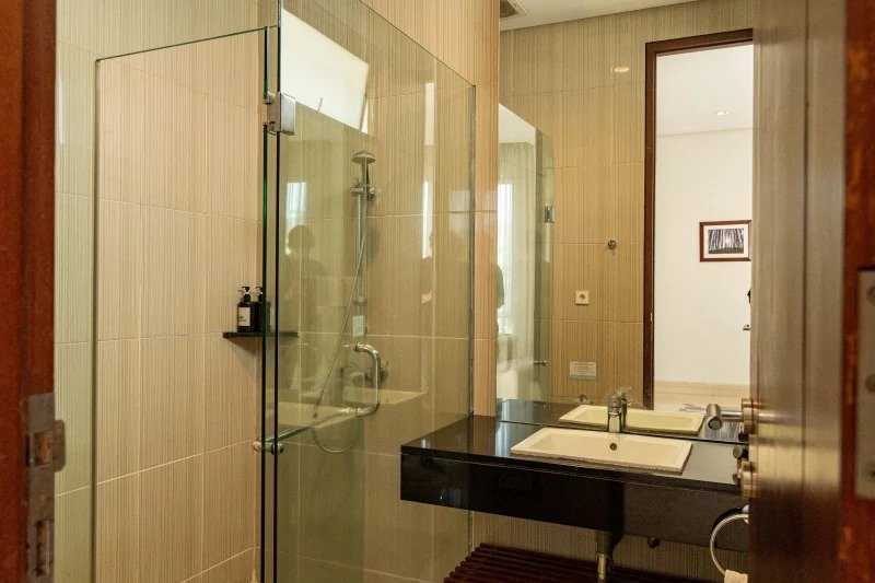 JASMINE VILLA – VILLA 3 KAMAR DENGAN PRIVATE WARM POOL di Bandung - foto 9