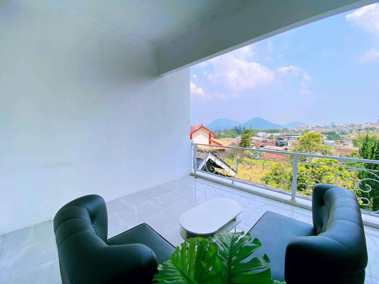 VILLA MUTIARA PUNCAK – PRIVATE POOL - foto 9