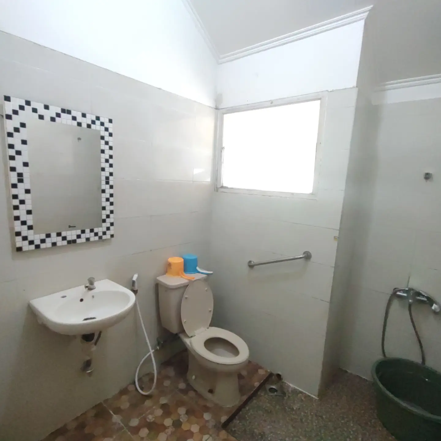VILLA SANTO SH – KOTA BUNGA PUNCAK di Puncak Bogor - foto 11