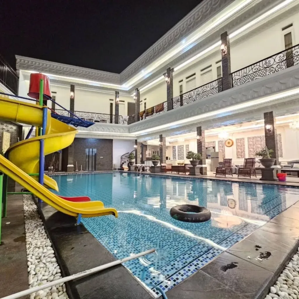 Villa Elite 9 Puncak dengan Waterboom, Karaoke & 9 Kamar Tidur di Puncak Bogor - foto 4